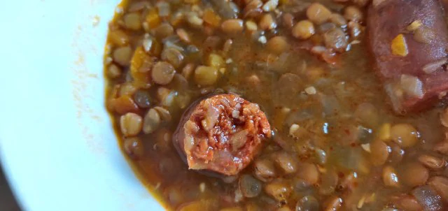 Traditional Spanish Lentil Soup (Sopa de Lentejas)